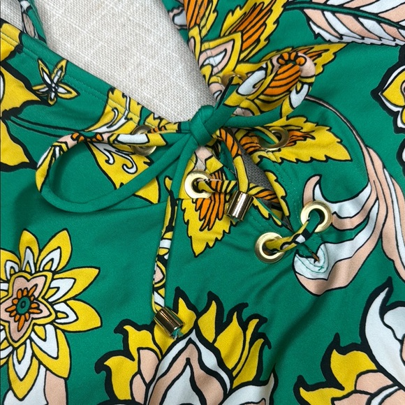Gibson Latimer NWT Green Floral One Piece Swimsuit-‎ medium - Picture 9 of 11